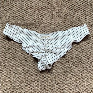 Boys + Arrows scrunched cheeky bottoms Small